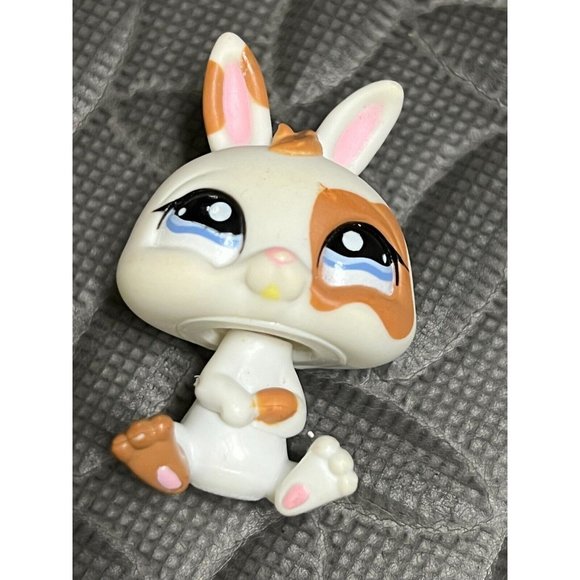 Littlest Pet Shop LPS Bunny rabbit 1359 Figure Easter Basket Cake Topper Cupcake - Picture 2 of 9
